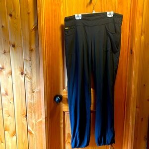 LOLE Athletic Pants - Adjustable draw string waist & ankles - Medium